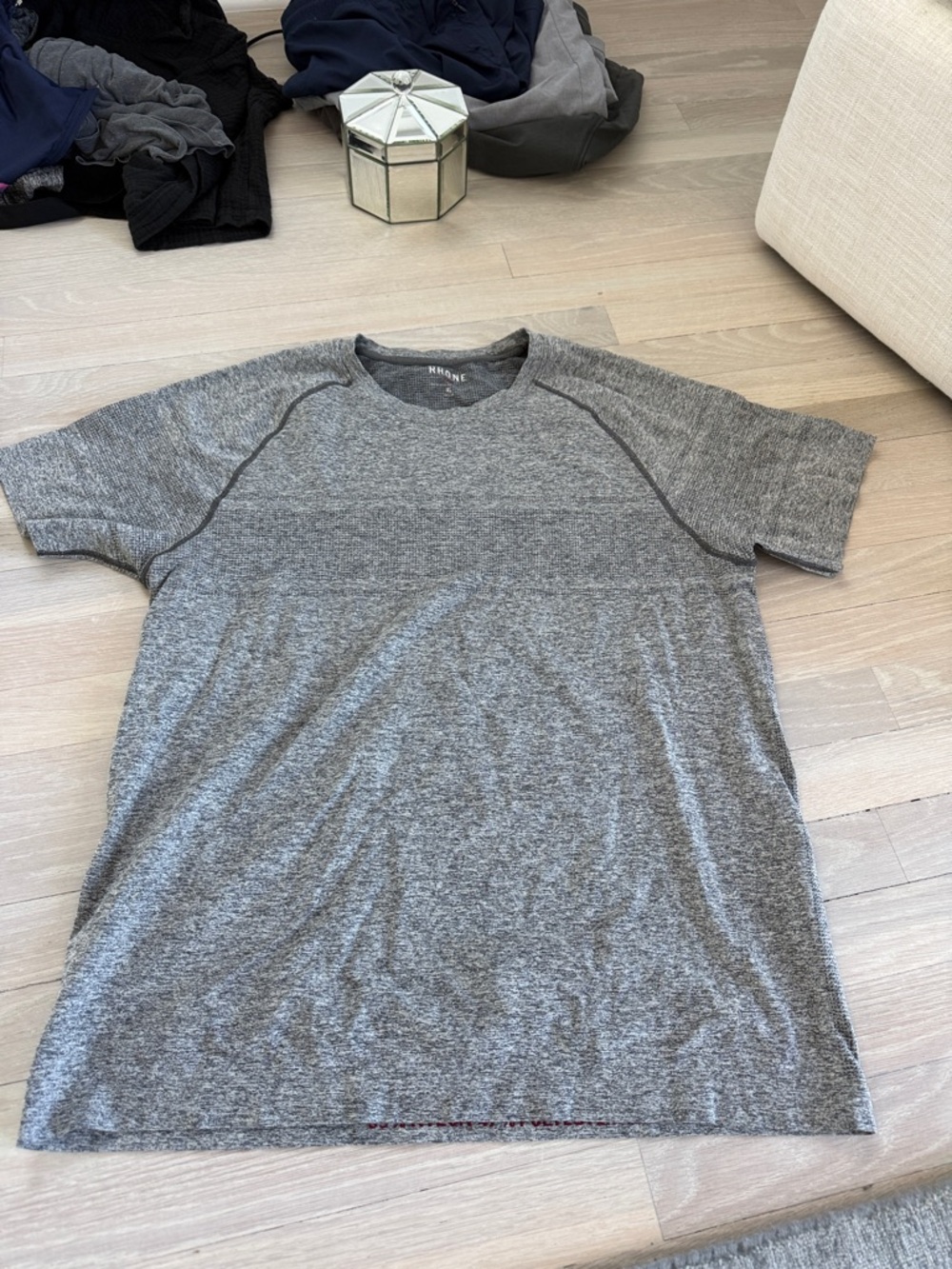 RHONE Men's Heather Gray Short-Sleeve Performance Tee